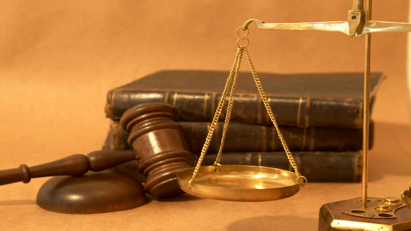 3 Ways That a Personal Injury Lawyer in Queens NY Protects Your Interests